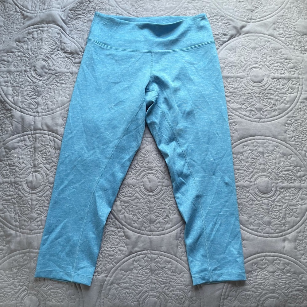 NWOT ASICS XS Blue Capri Leggings